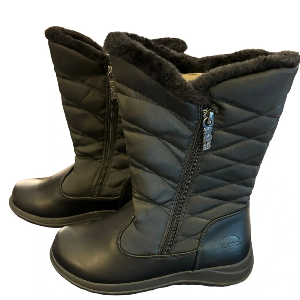 Totes‎ Women’s Black Jazzy Waterproof Boots Size 6 (NWT)